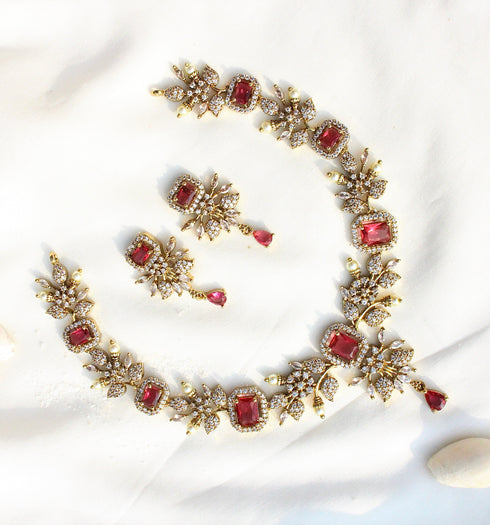 Gulzar-E-Nageen" Red Green Ganga Jamna Style Necklace