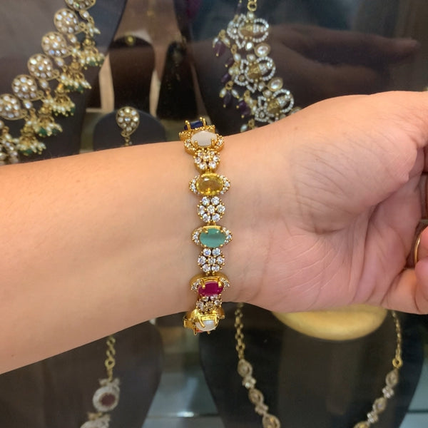 Naurattan Design Bracelet