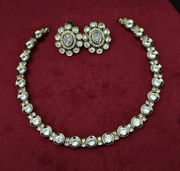 Mossinate Diamond Kundan Necklace Single Layer