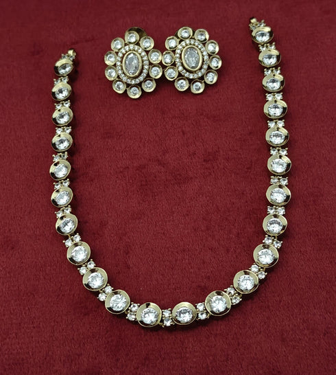 Mossinate Diamond Kundan Necklace Single Layer