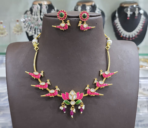 "Parinday" Gold Plated Kundan Hasli Necklace