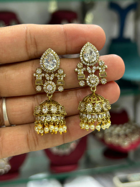 Mossinate Diamond Jhumki