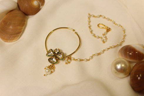 WHITE KUNDAN NATH