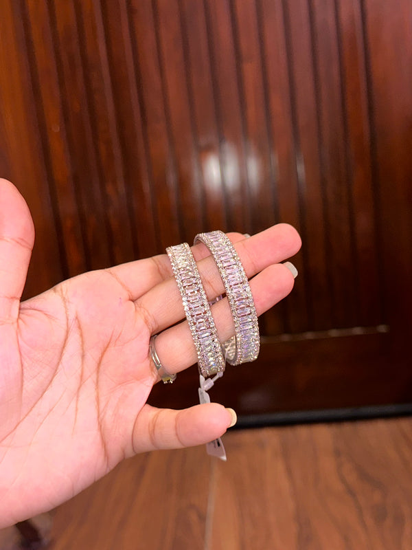 SPARKLING SILVER KARA SET