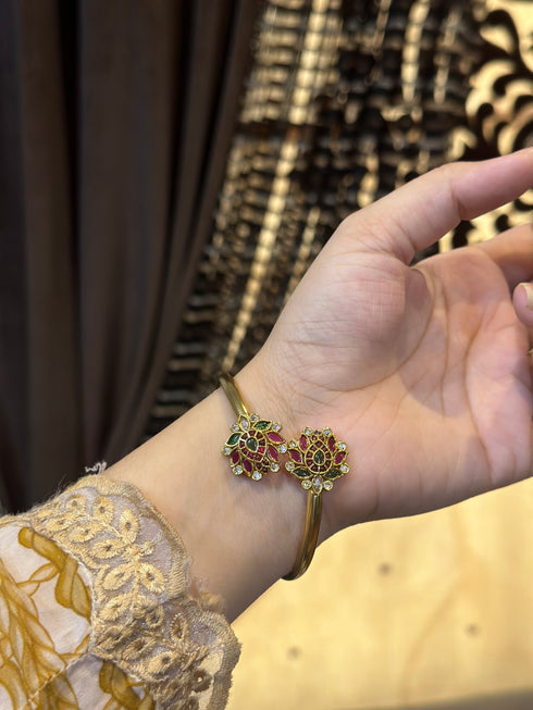 LOTUS BRACELET