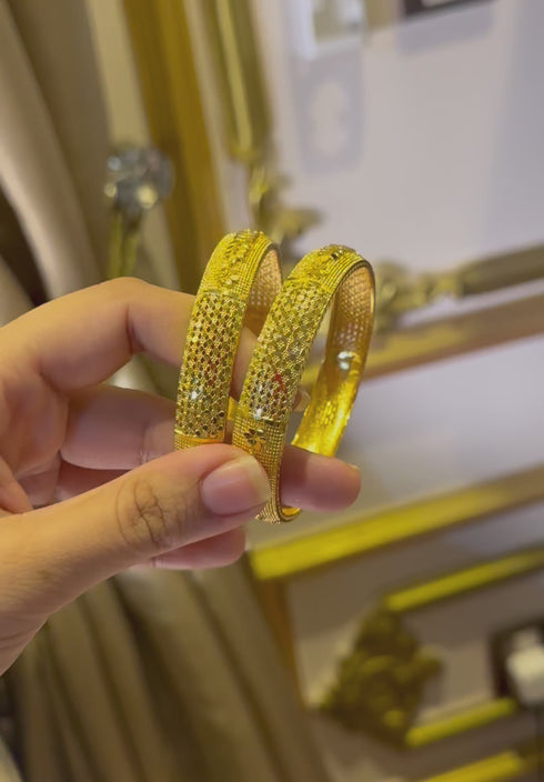 Madrasi Kangan – Aloro Jewels